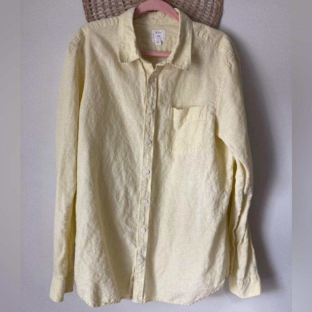 Mens linen cotton blend gap yellow long sleeved button down collared shirt